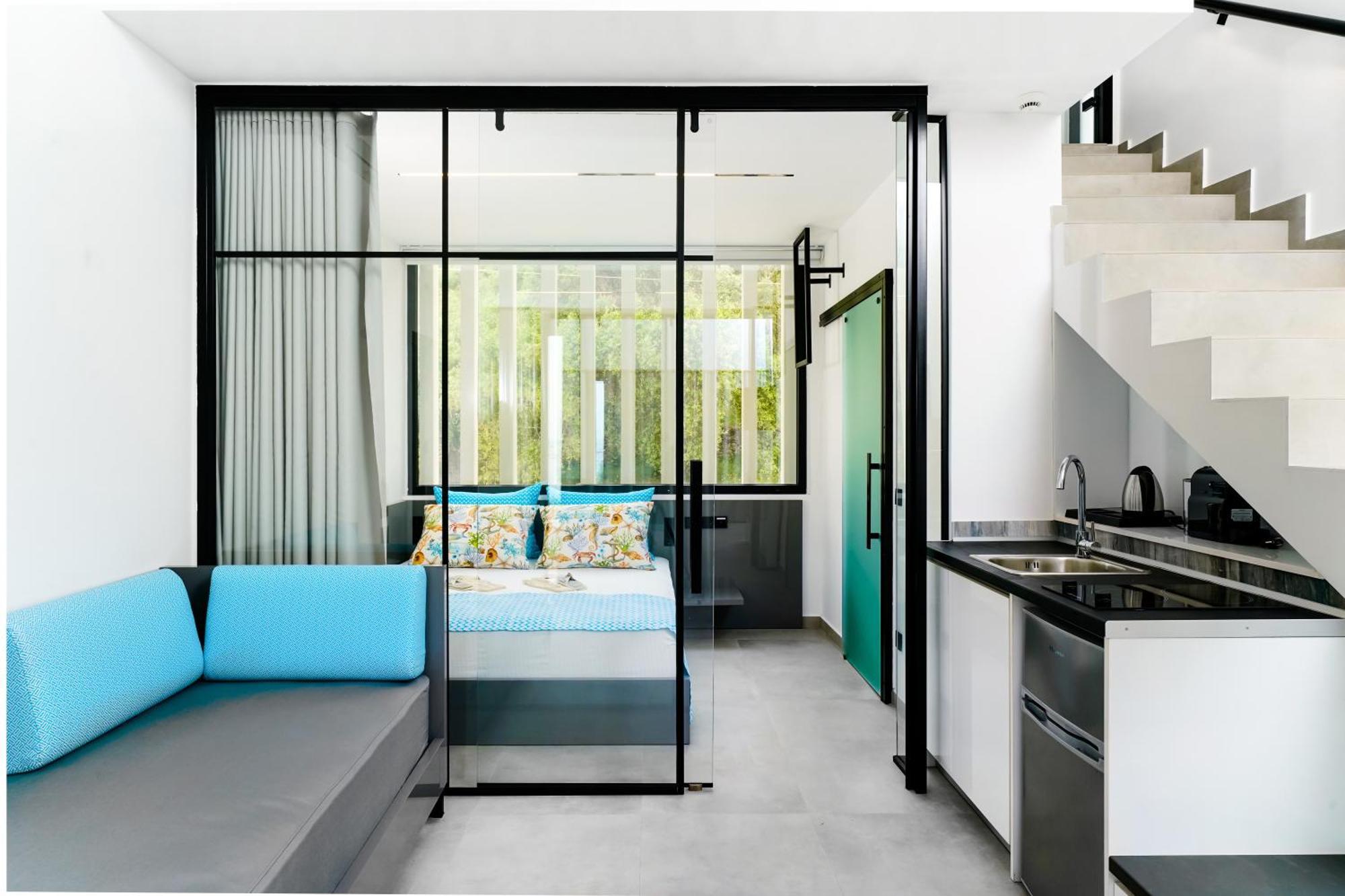 Mythodea Prive Luxury Suites Chrisi Ammoudia Exterior foto