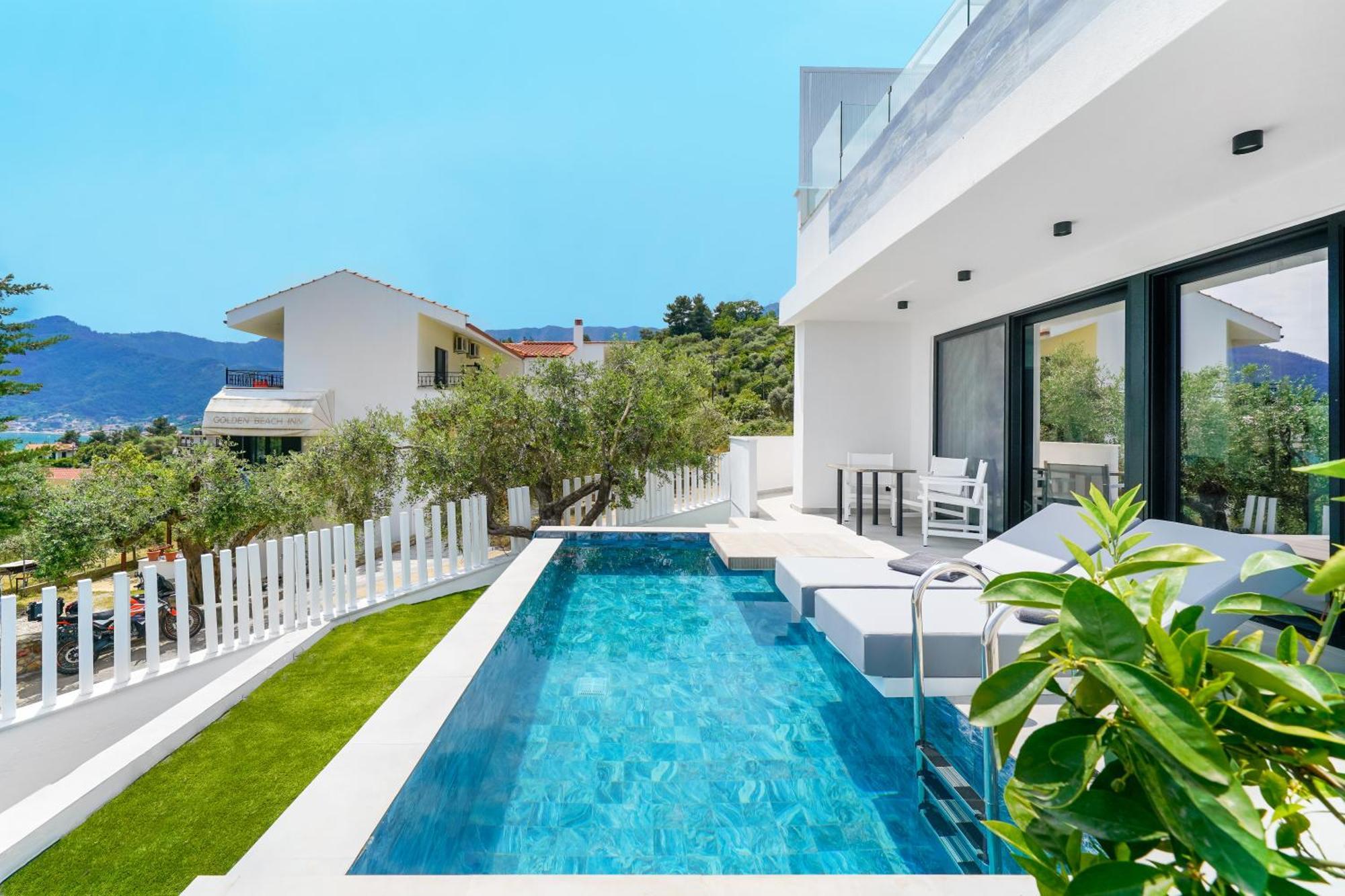 Mythodea Prive Luxury Suites Chrisi Ammoudia Exterior foto